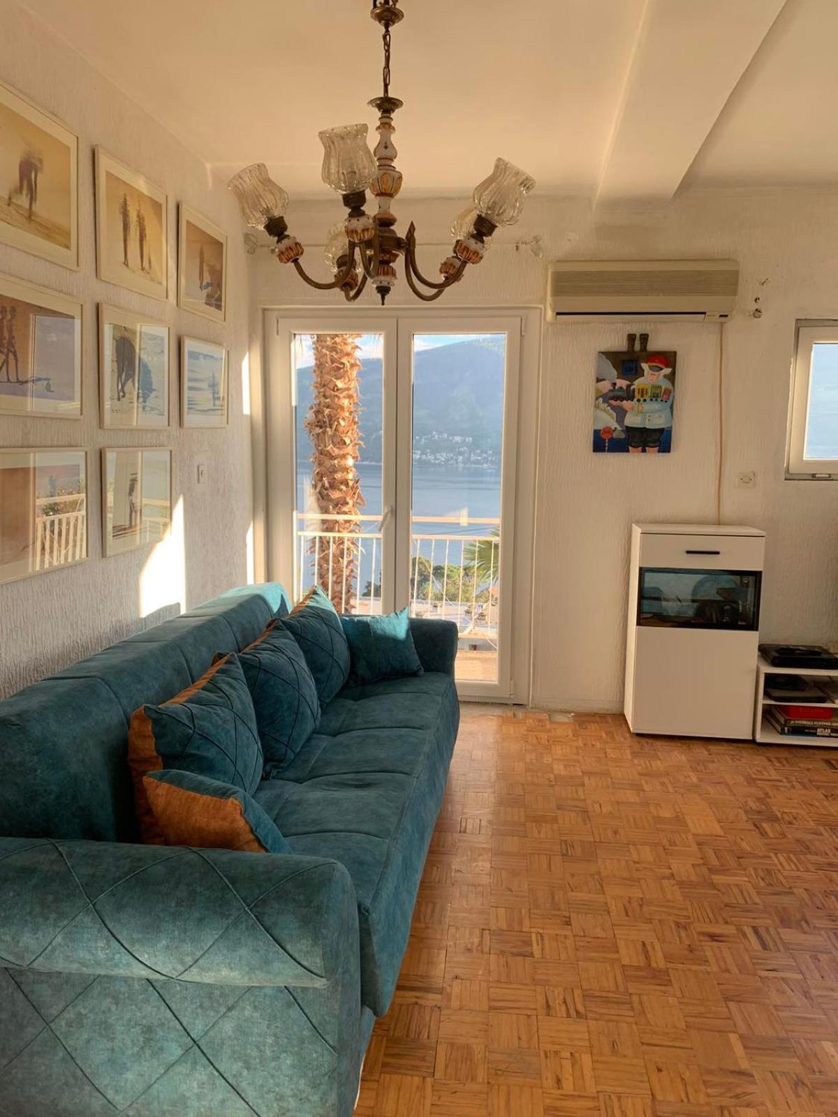 Apartments Maya Herceg Novi Luaran gambar